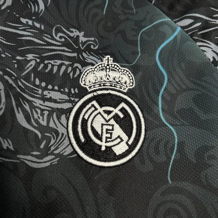 Maillot Real Madrid foot concept 2024 2025 v4 - vue 3