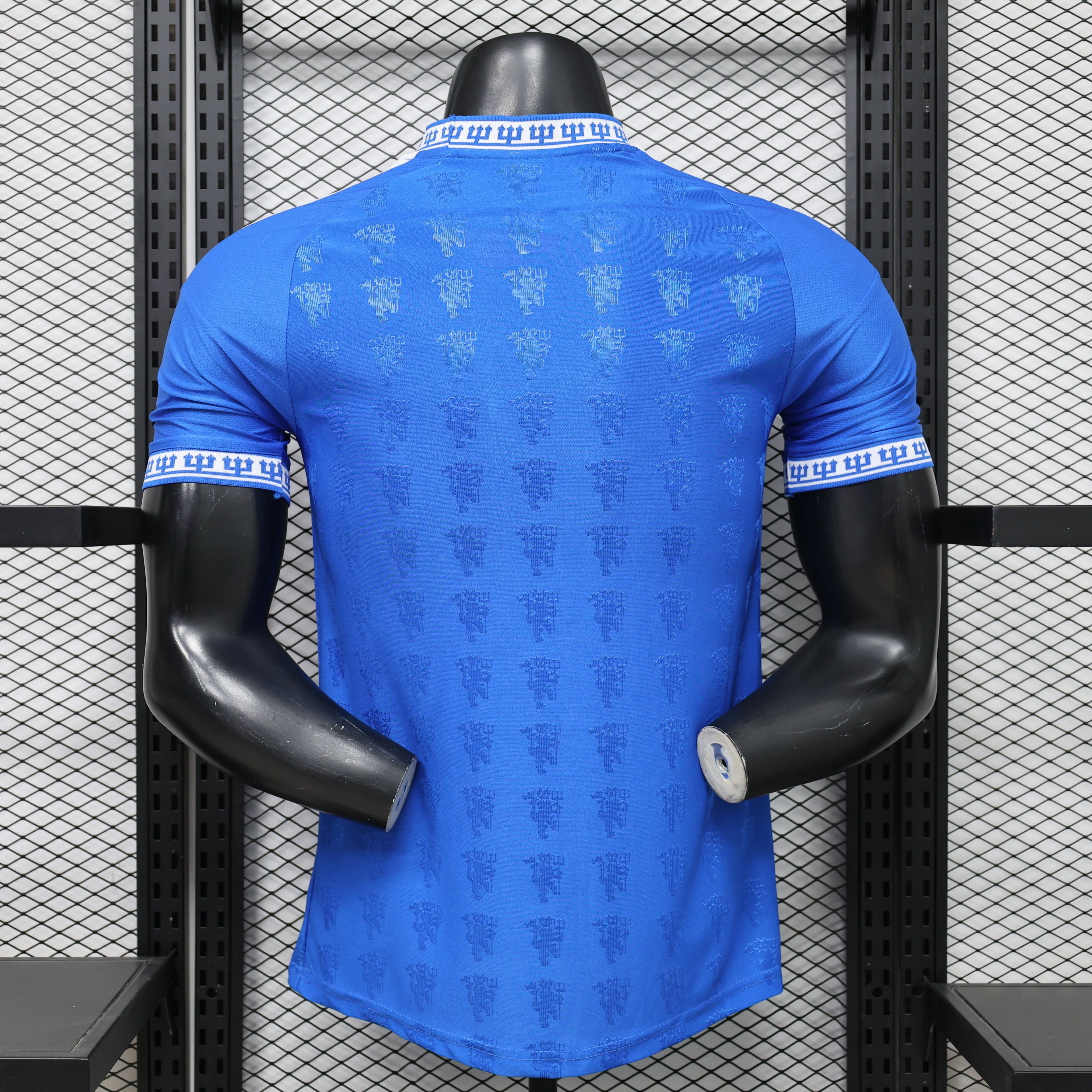 Maillot Manchester United concept 2026-27 v1 - vue 2