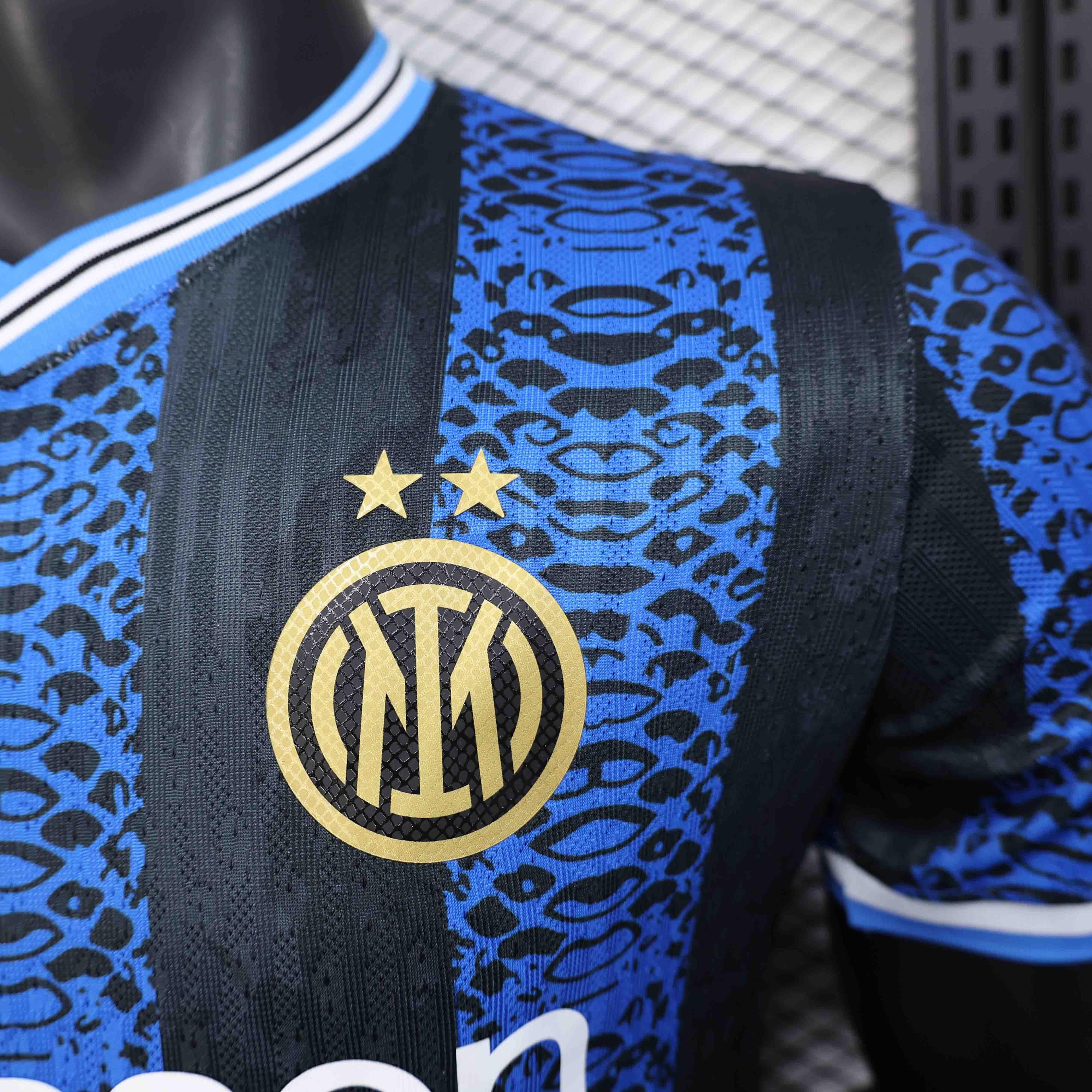 Maillot Inter Milan concept 2025-26 v2 - vue 4