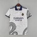 Maillot Real Madrid saison 2023-2024 édition spéciale dragon blanc - vue 1
