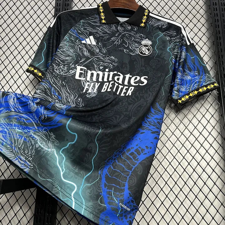Maillot Real Madrid foot concept 2024 2025 v4 - vue 2