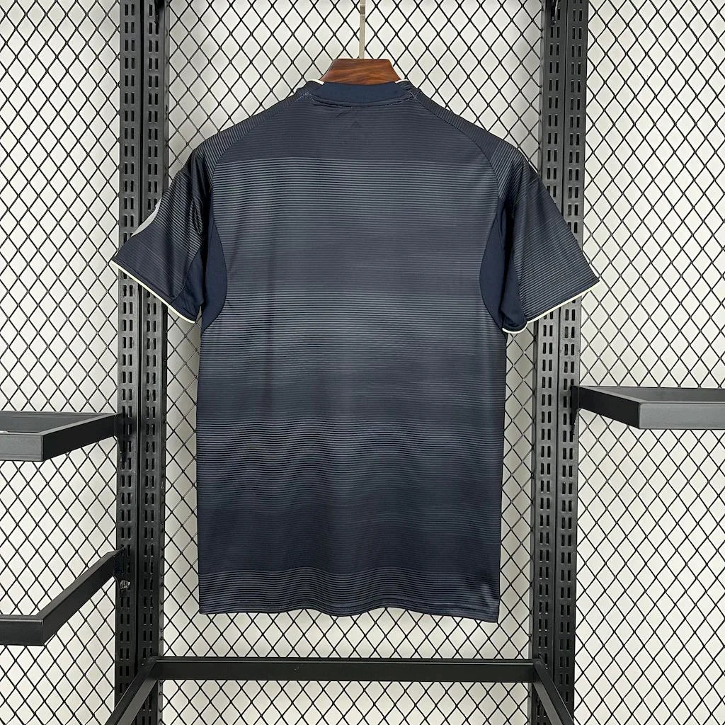 Maillot Real Madrid extérieur 2025-26 - vue 2