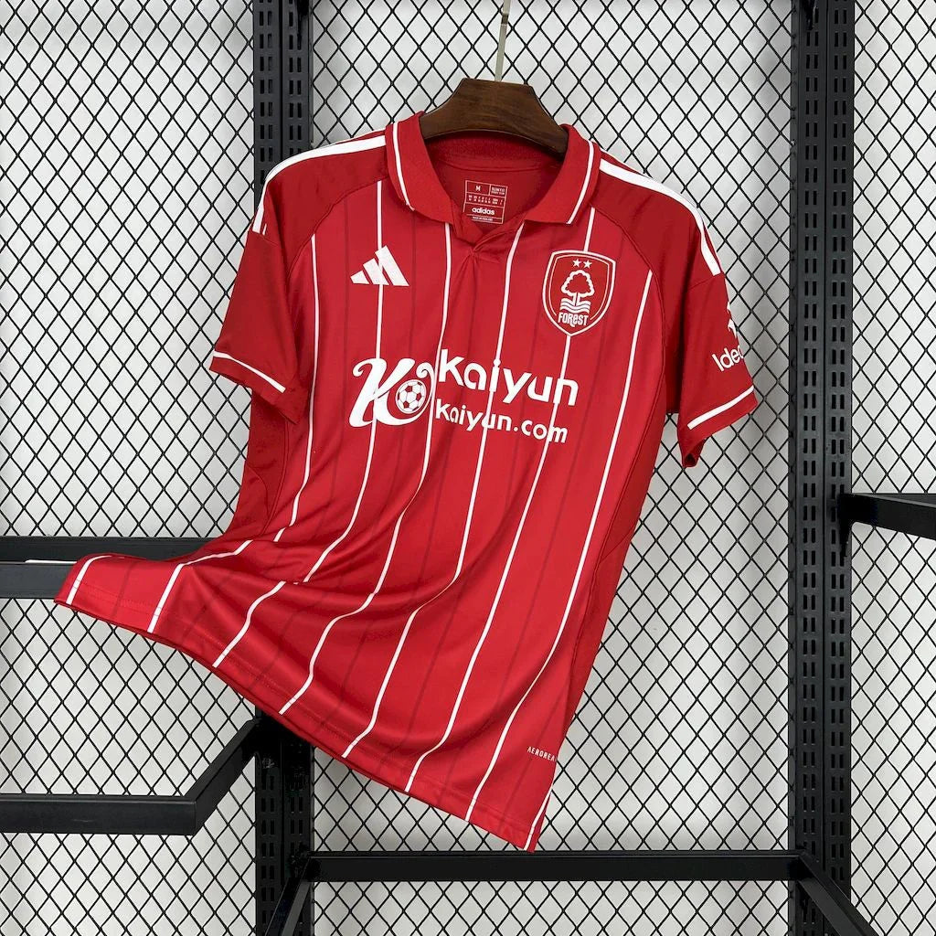 Maillot Nottingham Forest 2025-26 - vue 1