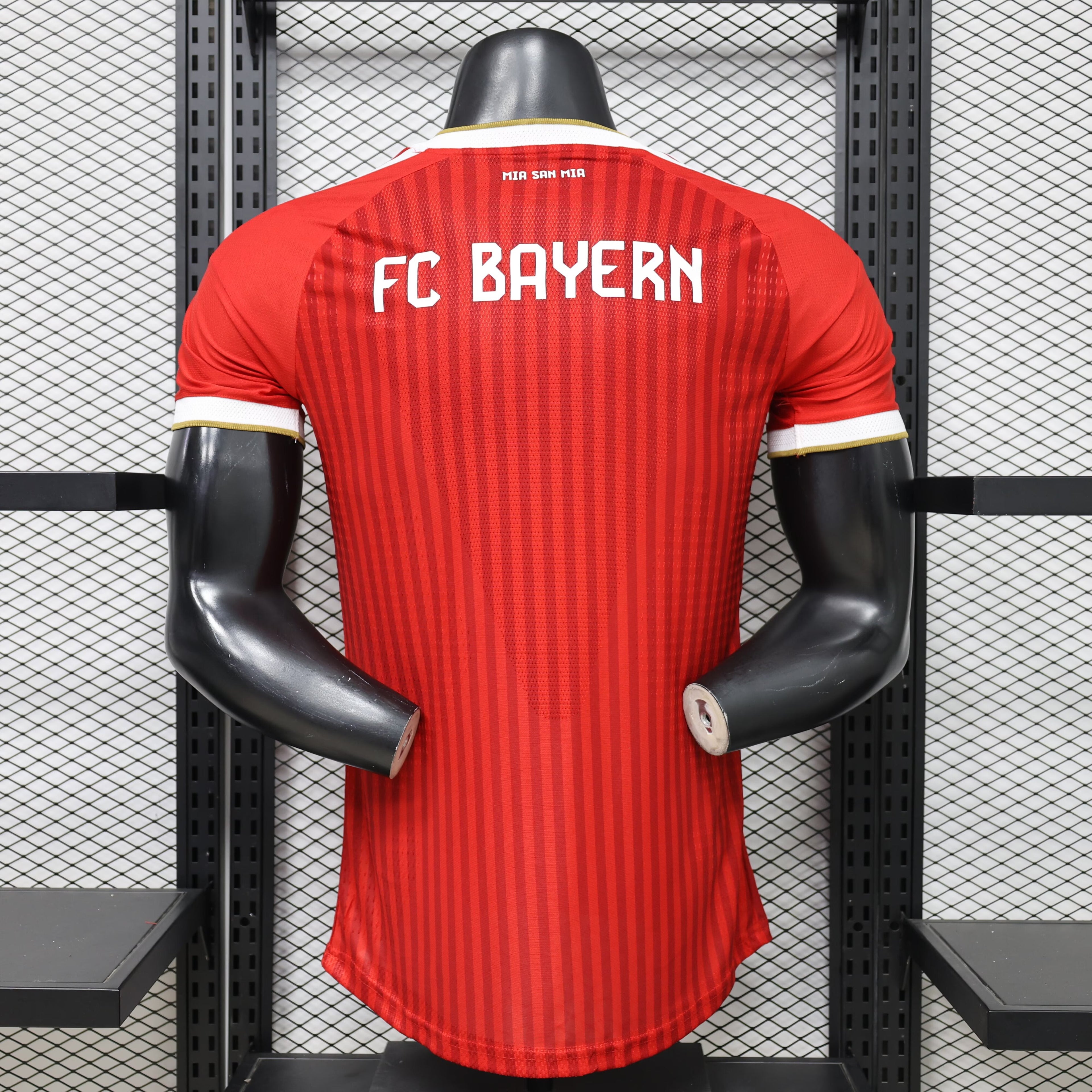 Maillot Bayern Munich 2026-27 - vue 2