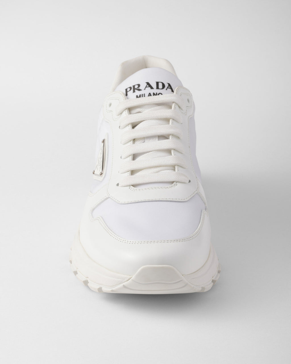 Basket Prada Blanc en cuir brossé