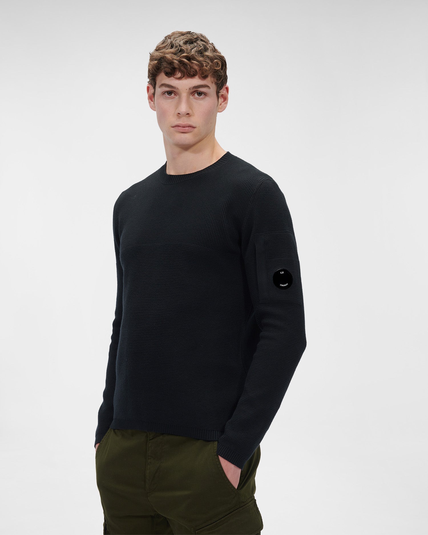 Pull col rond noir C-P COMPNY