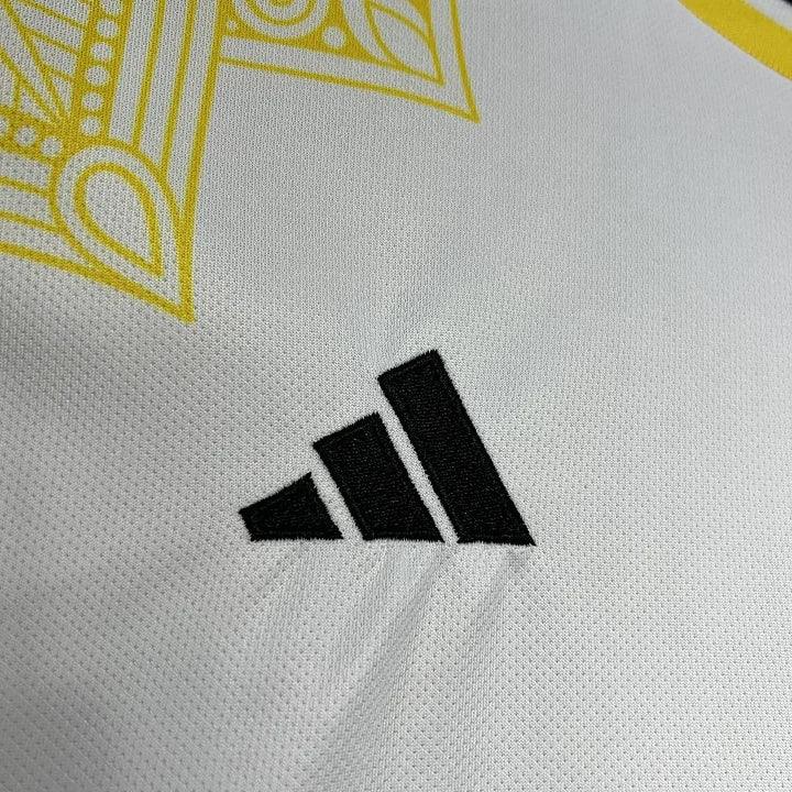 Maillot Real Madrid foot concept 2024 2025 v3 - vue 4