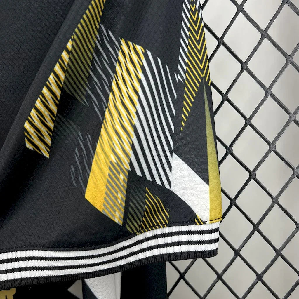 Maillot Real Madrid concept 2025-26 v6 - vue 4