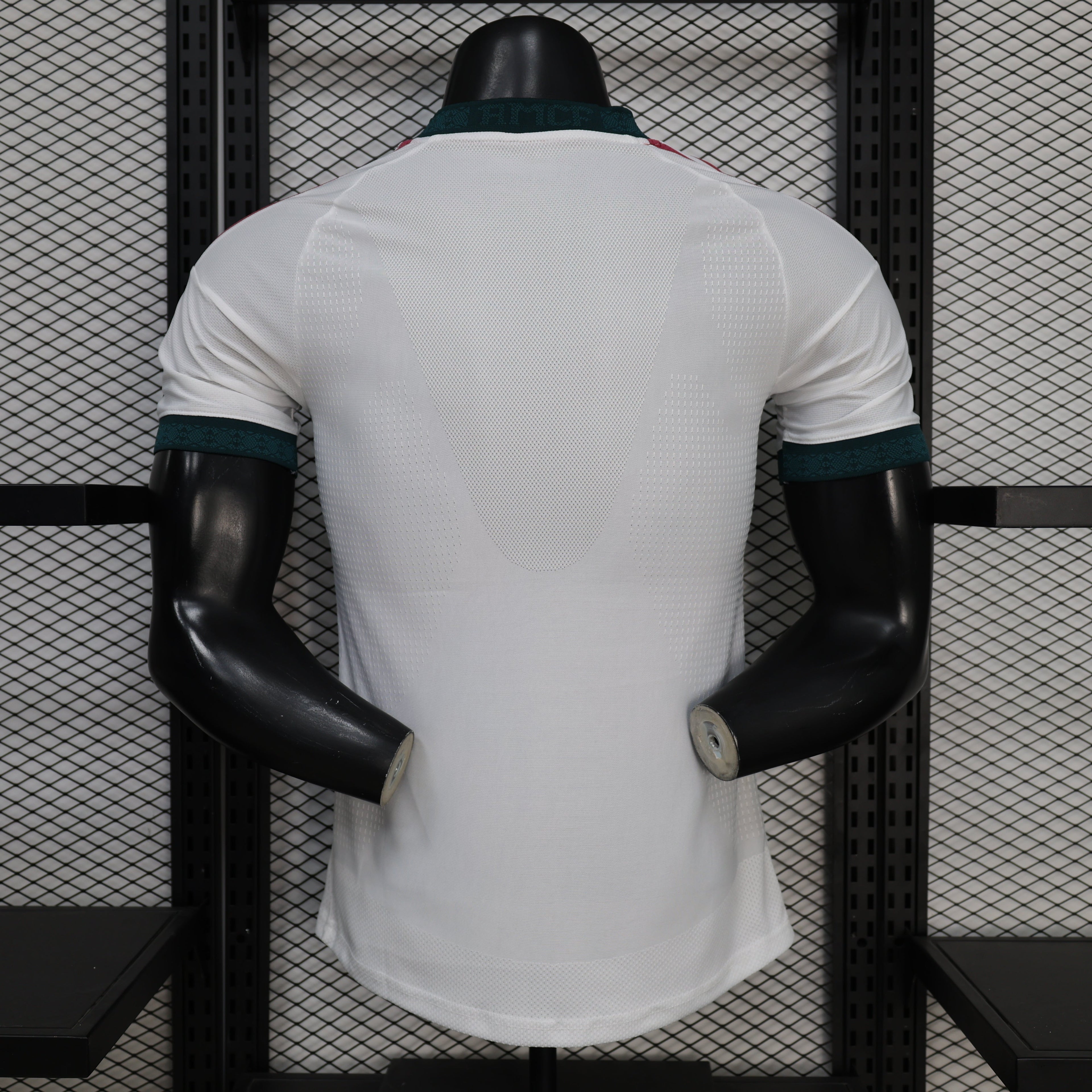 Maillot Real Madrid 2026-27 - vue 2