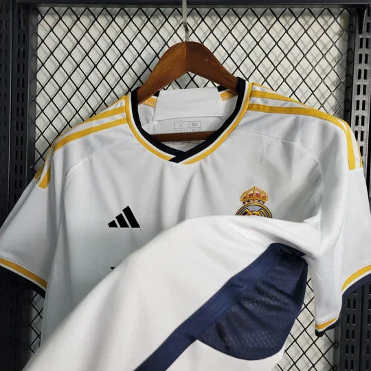 Maillot Real Madrid saison 2023-2024 domicile - vue 3