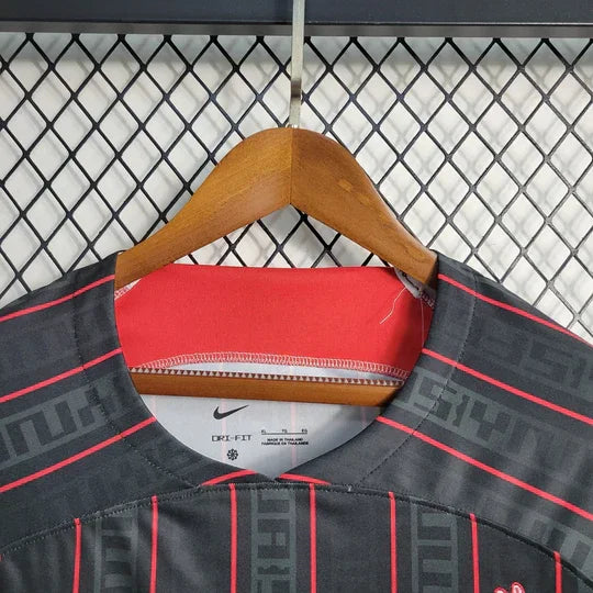 Liverpool maillot Lebron James 2023 - vue 7