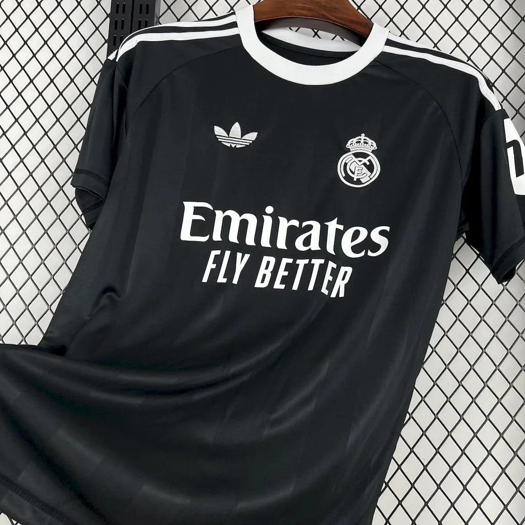 Maillot Real Madrid 2025-26 entrainement v1 - vue 6
