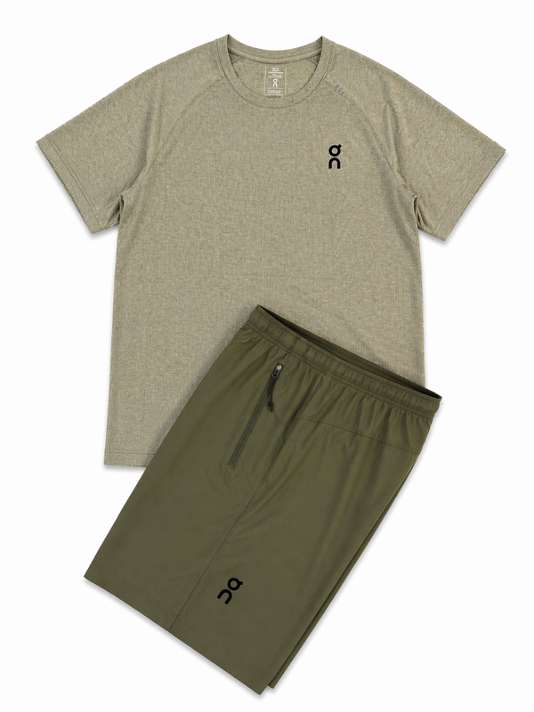 ENSEMBLE SHORT/t-shirt...
