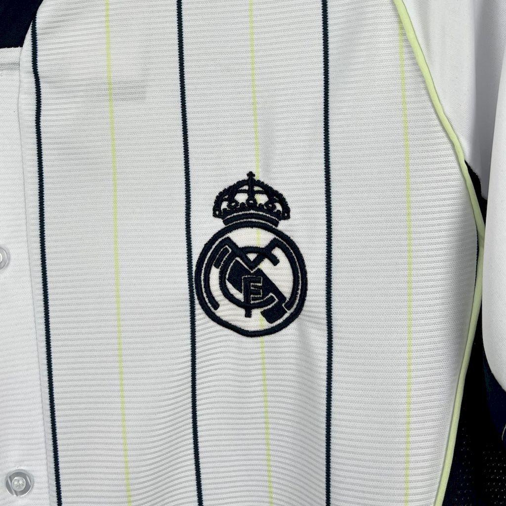 Maillot Real Madrid concept 2025-26 v21 - vue 5