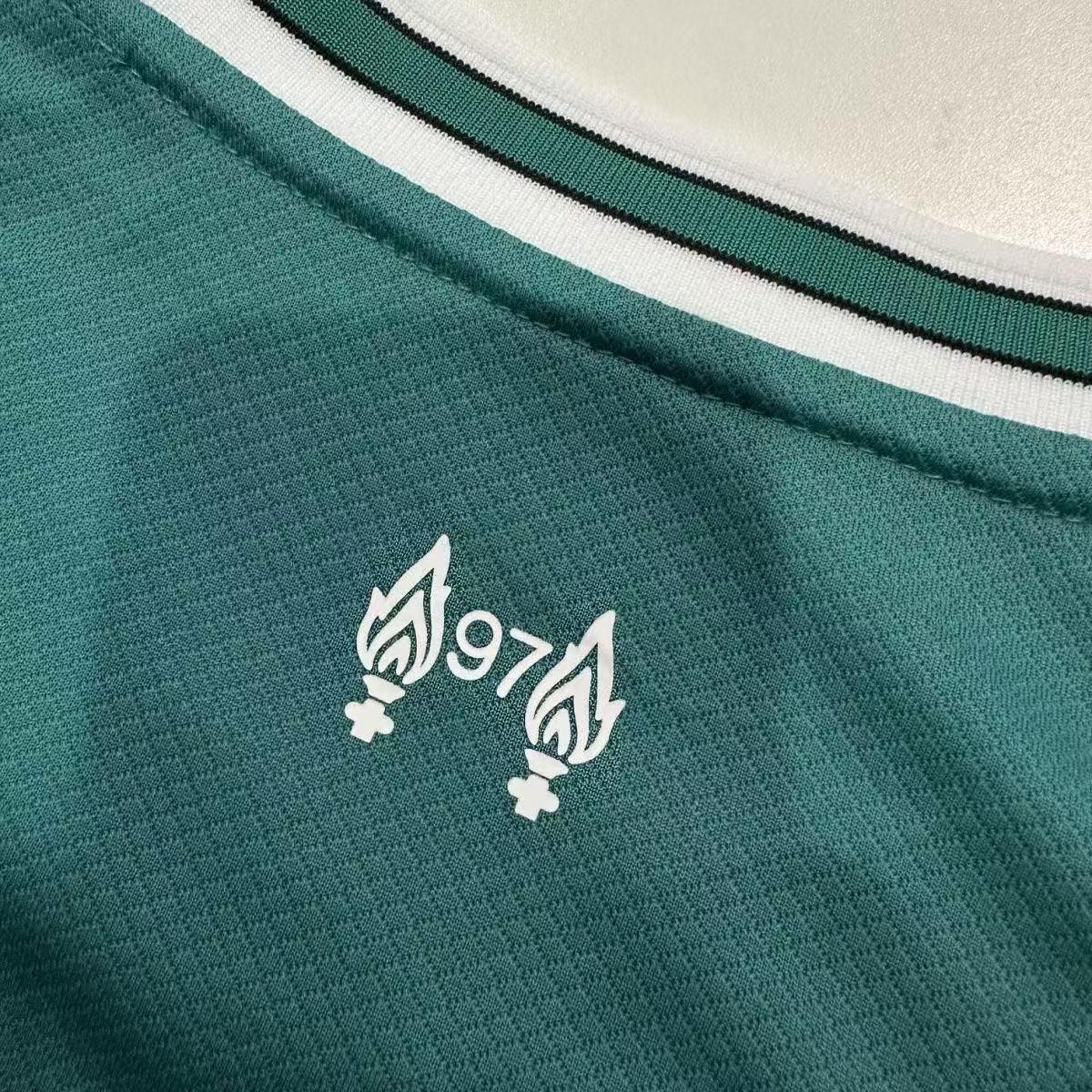 Maillot Liverpool 2025-26 v2 - vue 5