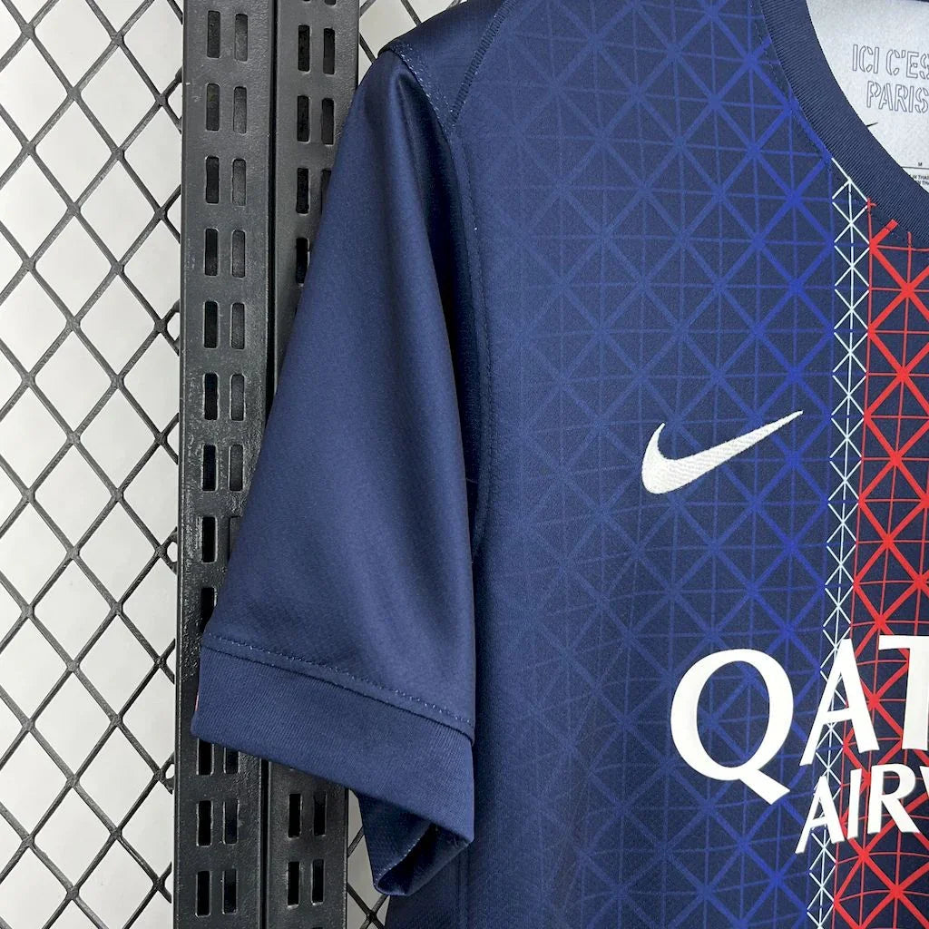 Maillot PSG 2025/26 AVEC LES 2 ÉTOILES ⭐️ ⭐️ - vue 4
