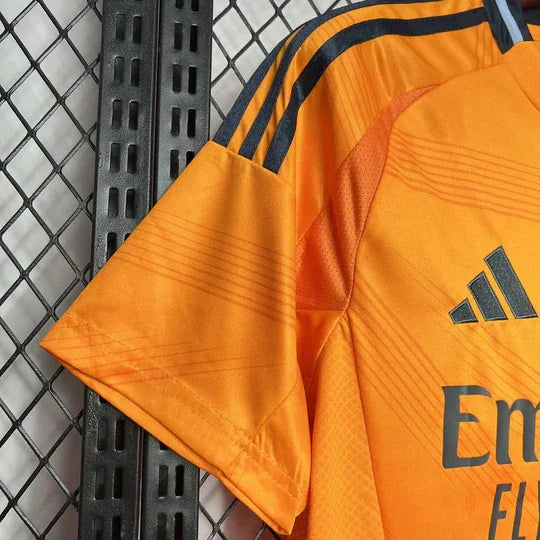 MAILLOT RÉAL MADRID EXTÉRIEUR 2024/25 - vue 6