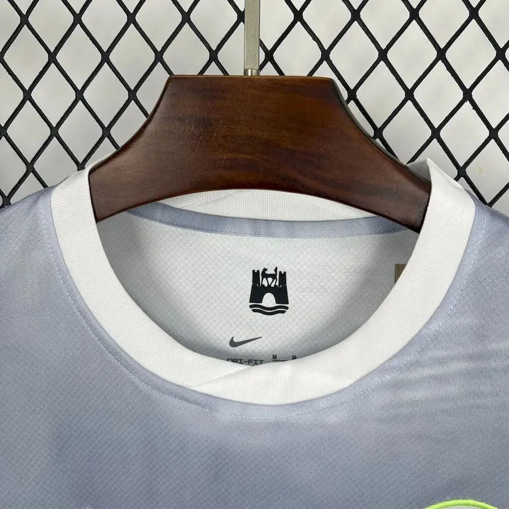 Maillot Wolfsburg extérieur 2025-26 - vue 7