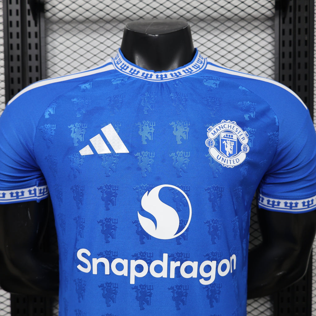 Maillot Manchester United concept 2026-27 v1 - vue 3