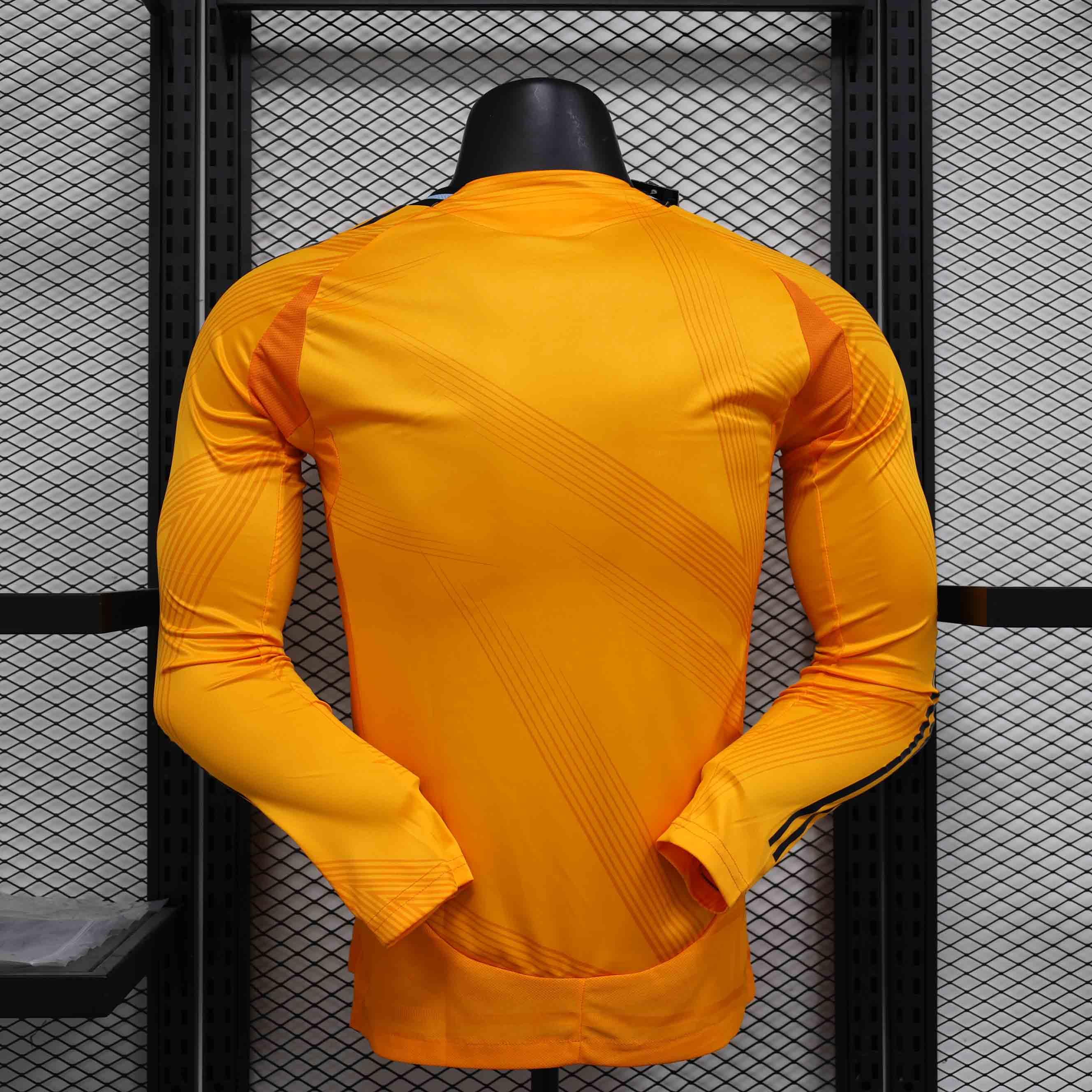 Maillot 24-25 Real Madrid Manche Longue - vue 7