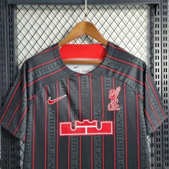 Liverpool maillot Lebron James 2023 - vue 3