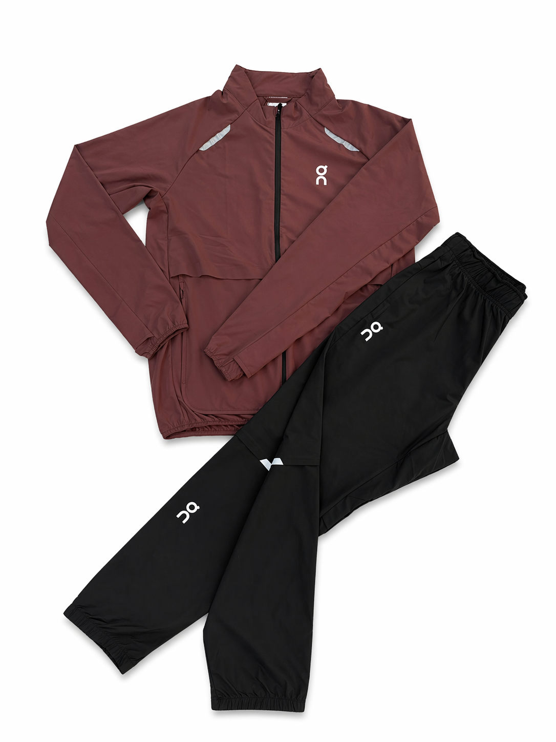 ENSEMBLE SHORT/t-shirt...
