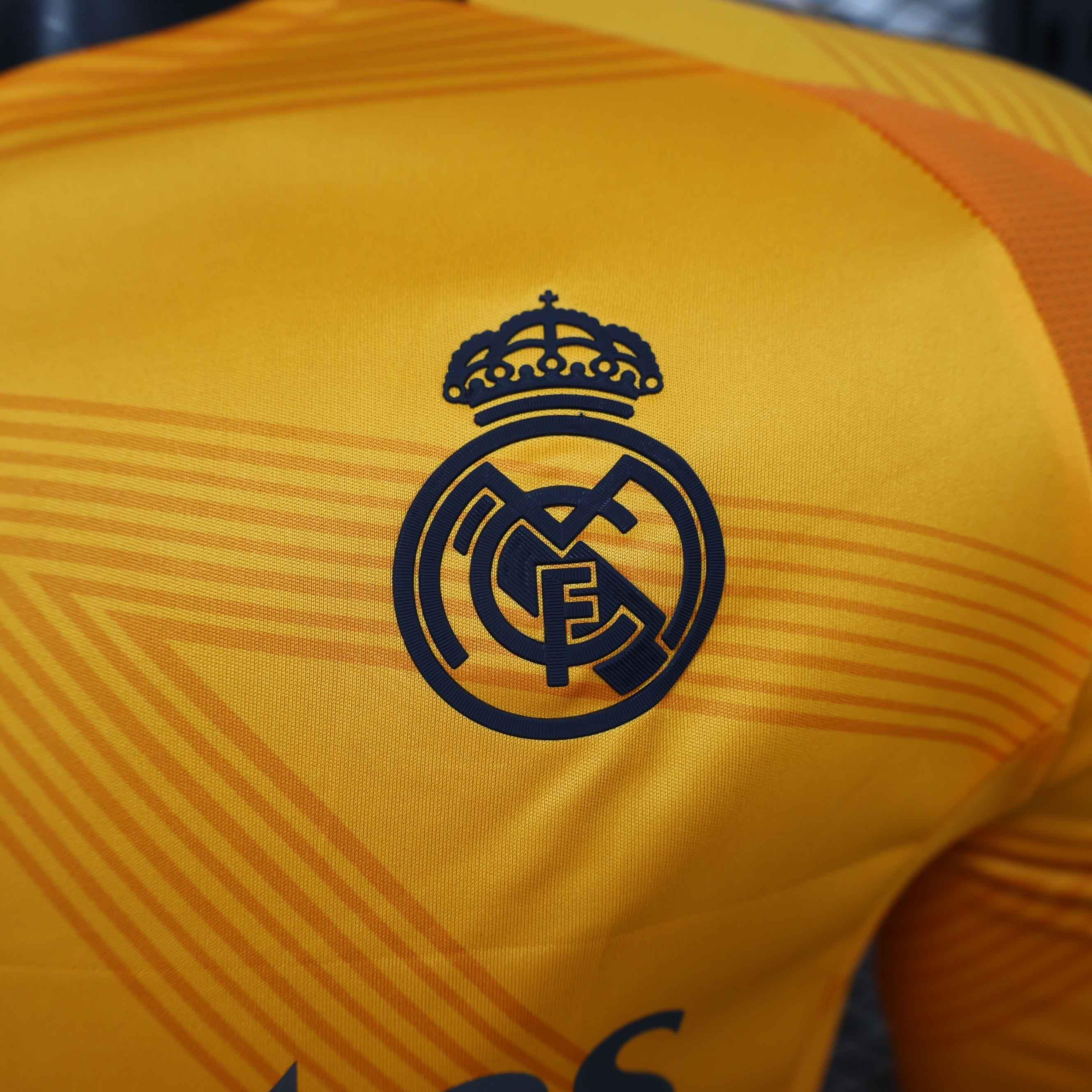 Maillot 24-25 Real Madrid Manche Longue - vue 6