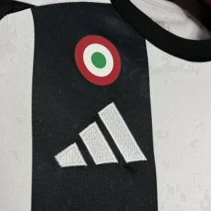 Maillot JUVENTUS DOMICILE AVEC SPONSORS - vue 3