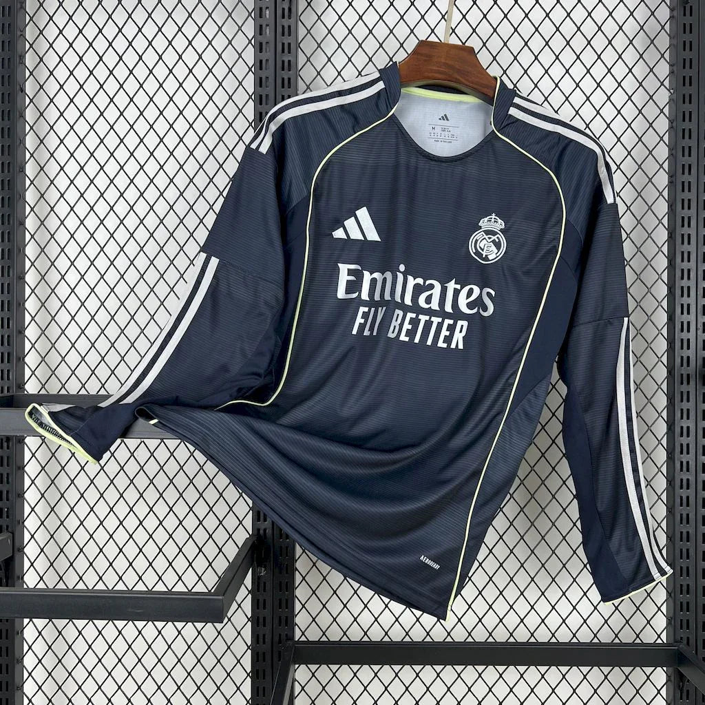 Maillot Real Madrid manches longues 2025-26 v1 - vue 1