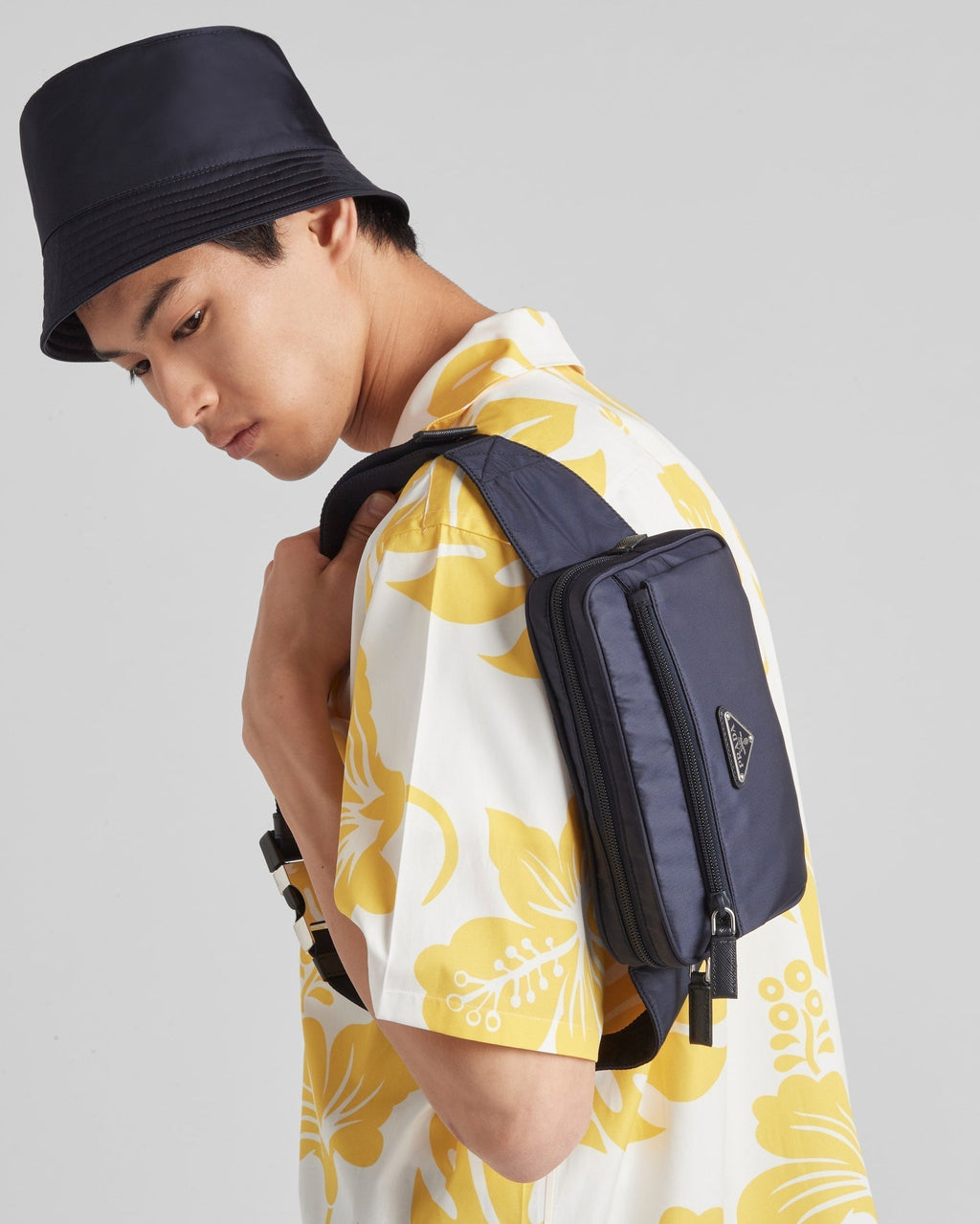 PR-DA2 Sac banane en Re-Nylon et cuir Saffiano v2 - vue 2