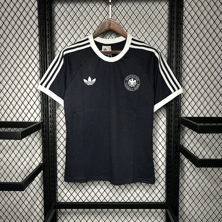 MAILLOT RÉTRO ALLEMAGNE - vue 1