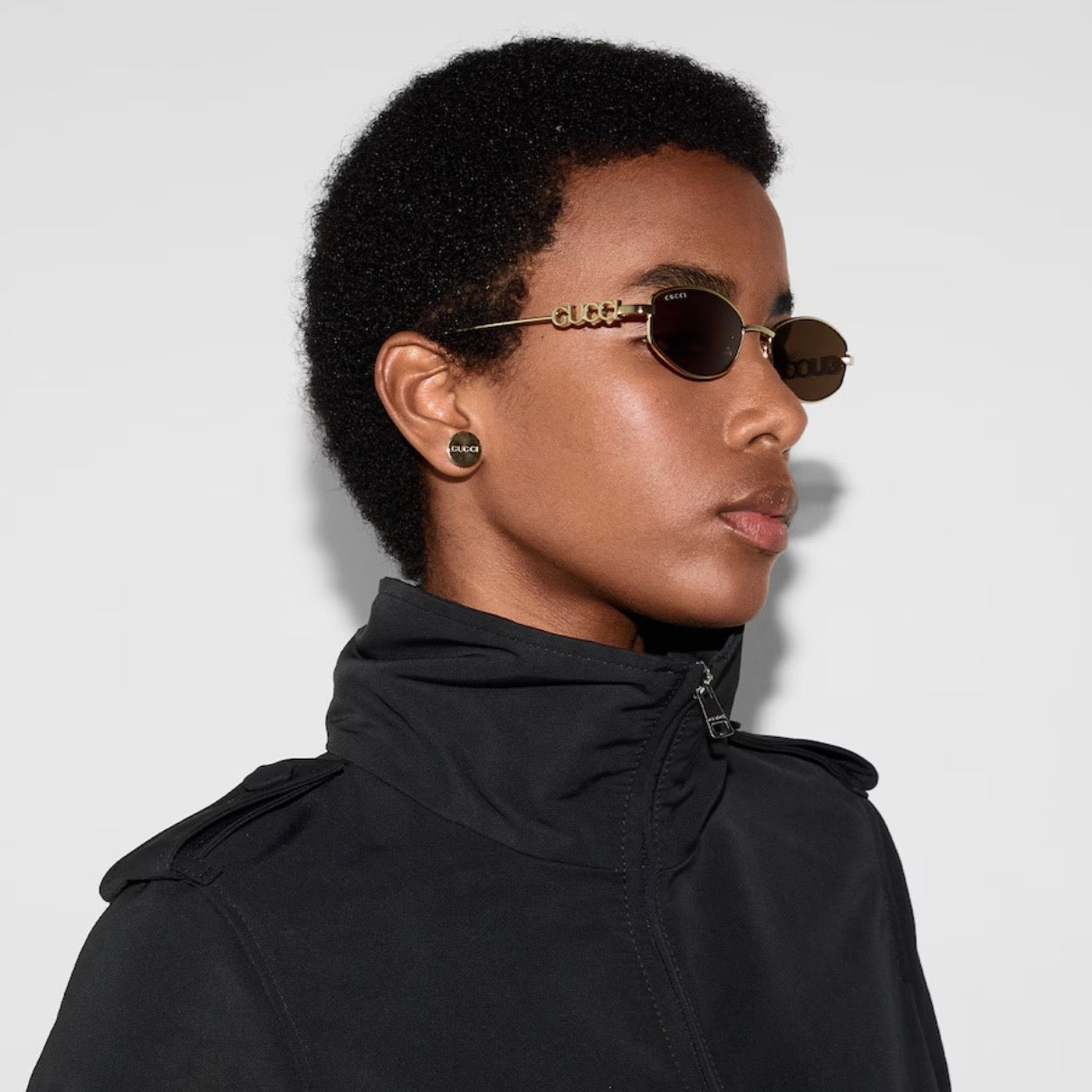 Lunettes de soleil ovales v3 - vue 2