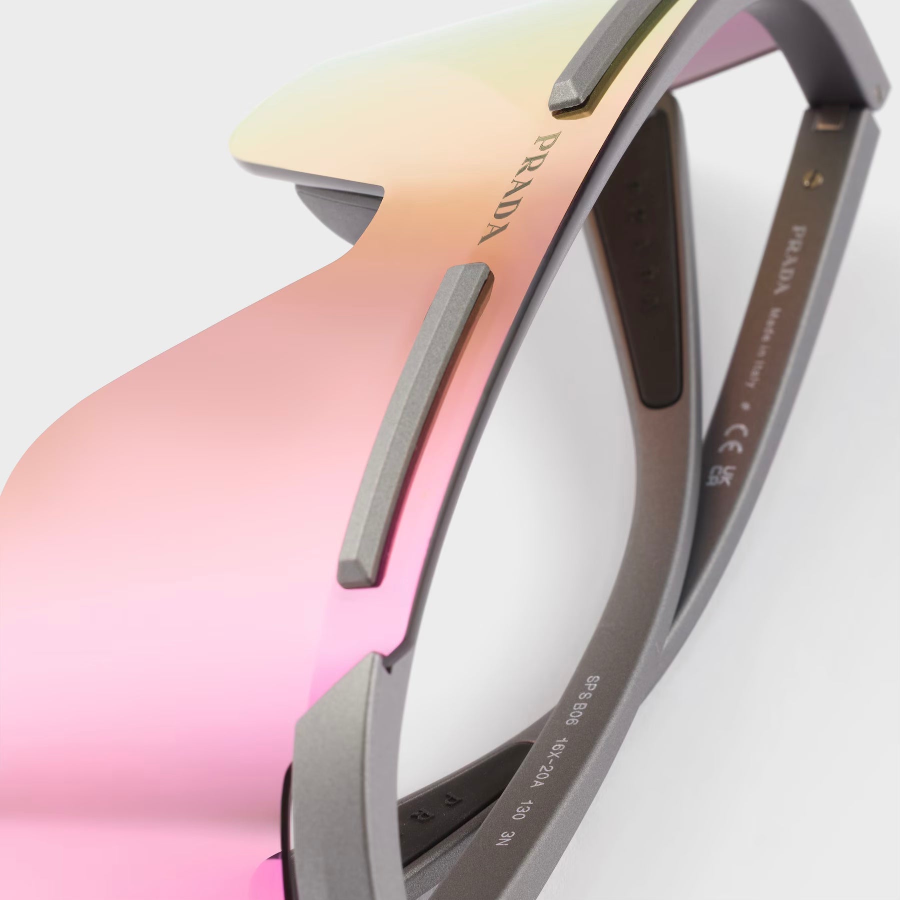 PR-DA3 Lunettes de soleil Linea Rossa Active - vue 5
