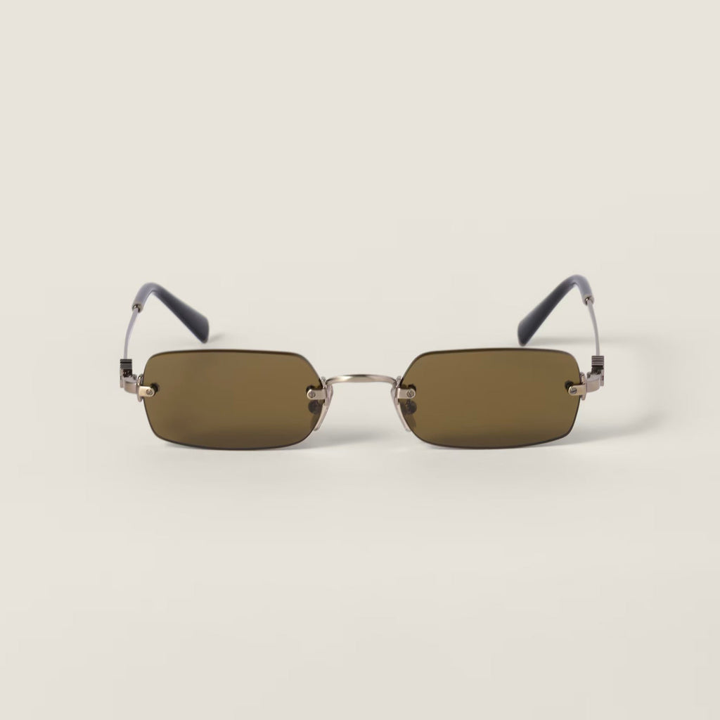 MI-MU Lunettes de soleil de la collection Eyewear v2 - vue 3