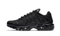 NK Air Max Plus Triple Black