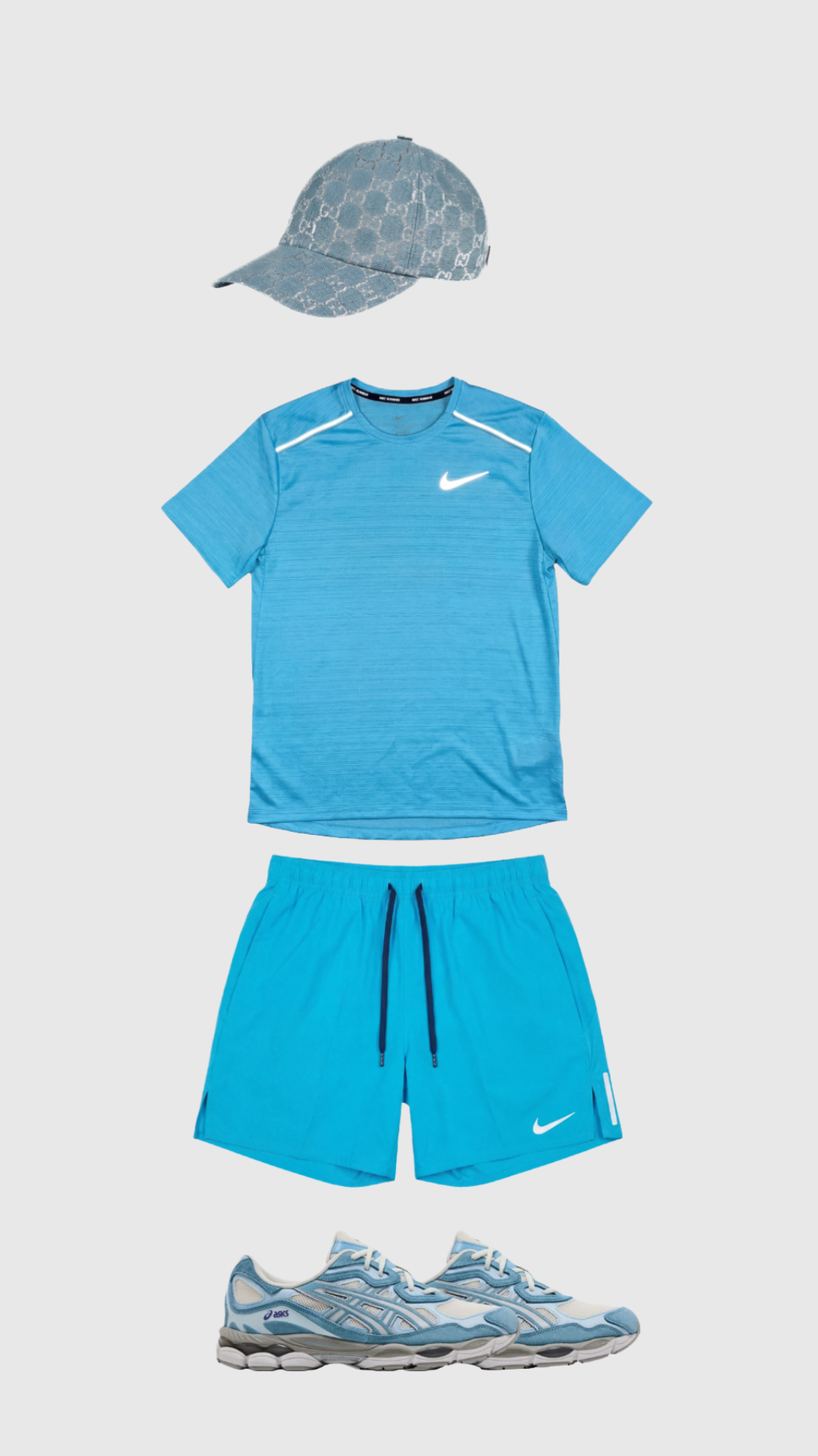 ENSEMBLE SHORT/t-shirt...
