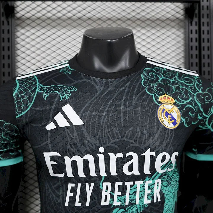 Maillot Real Madrid foot concept 2025 2026 - vue 2