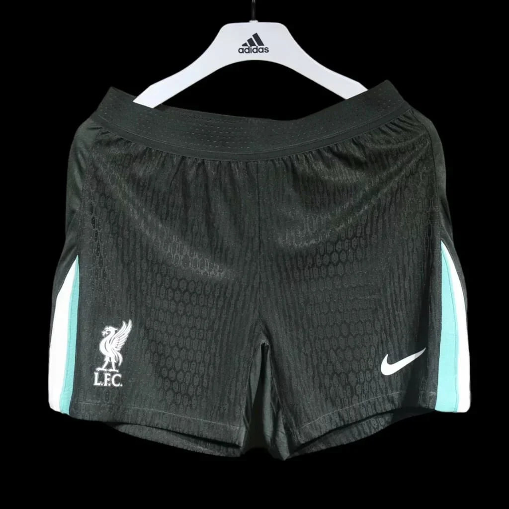 Short Liverpool extérieur 2024-25 - vue 1