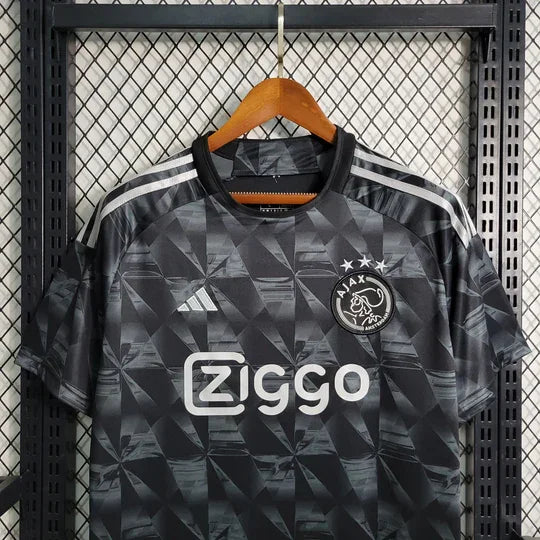 Maillot Ajax saison 2023-2024 édition third noir - vue 3