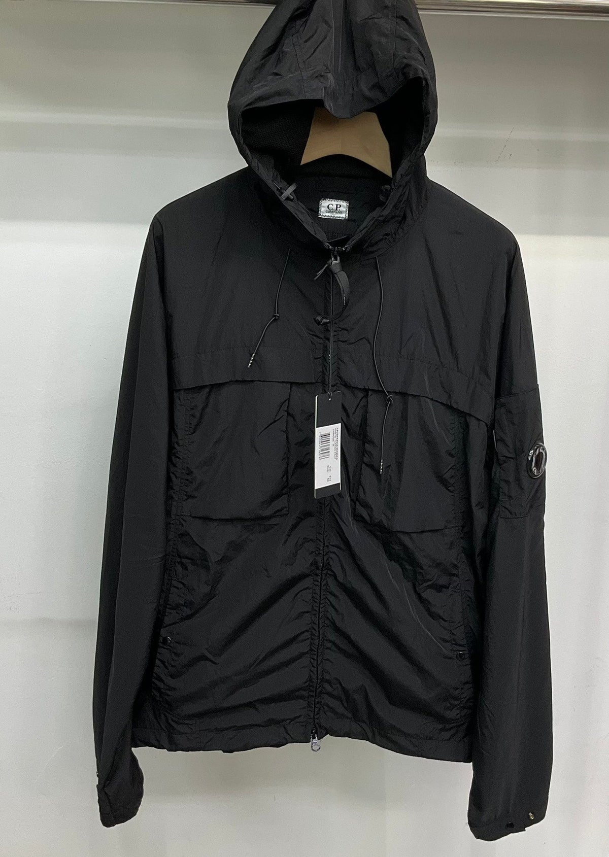 Veste nylon capuche CP