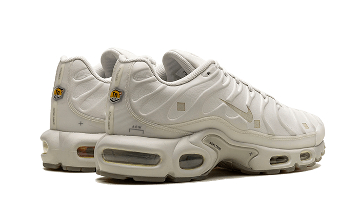 NK Air Max Plus A Cold Wall Platinum Tint