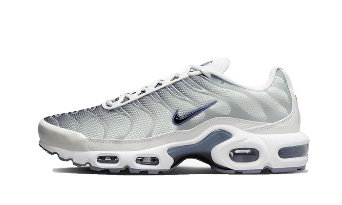 NK Air Max Plus Sail Grey